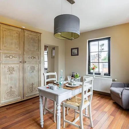 Le Petit Chapitre Apartment