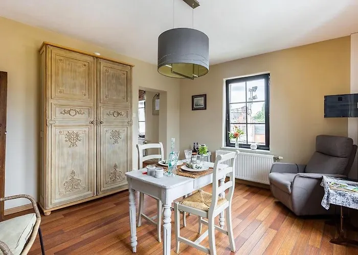 Le Petit Chapitre Apartment